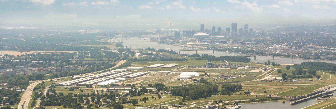 ng89fqjq.jpeg Image of St. Louis region and river