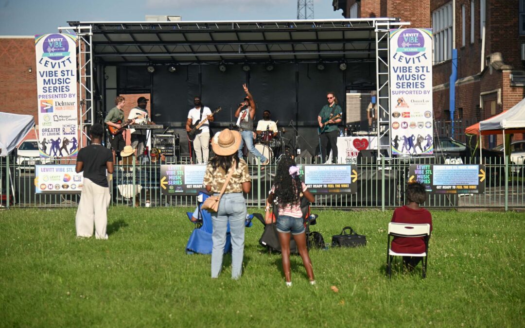 A free concert series seeks to uplift St. Louis, local small businesses